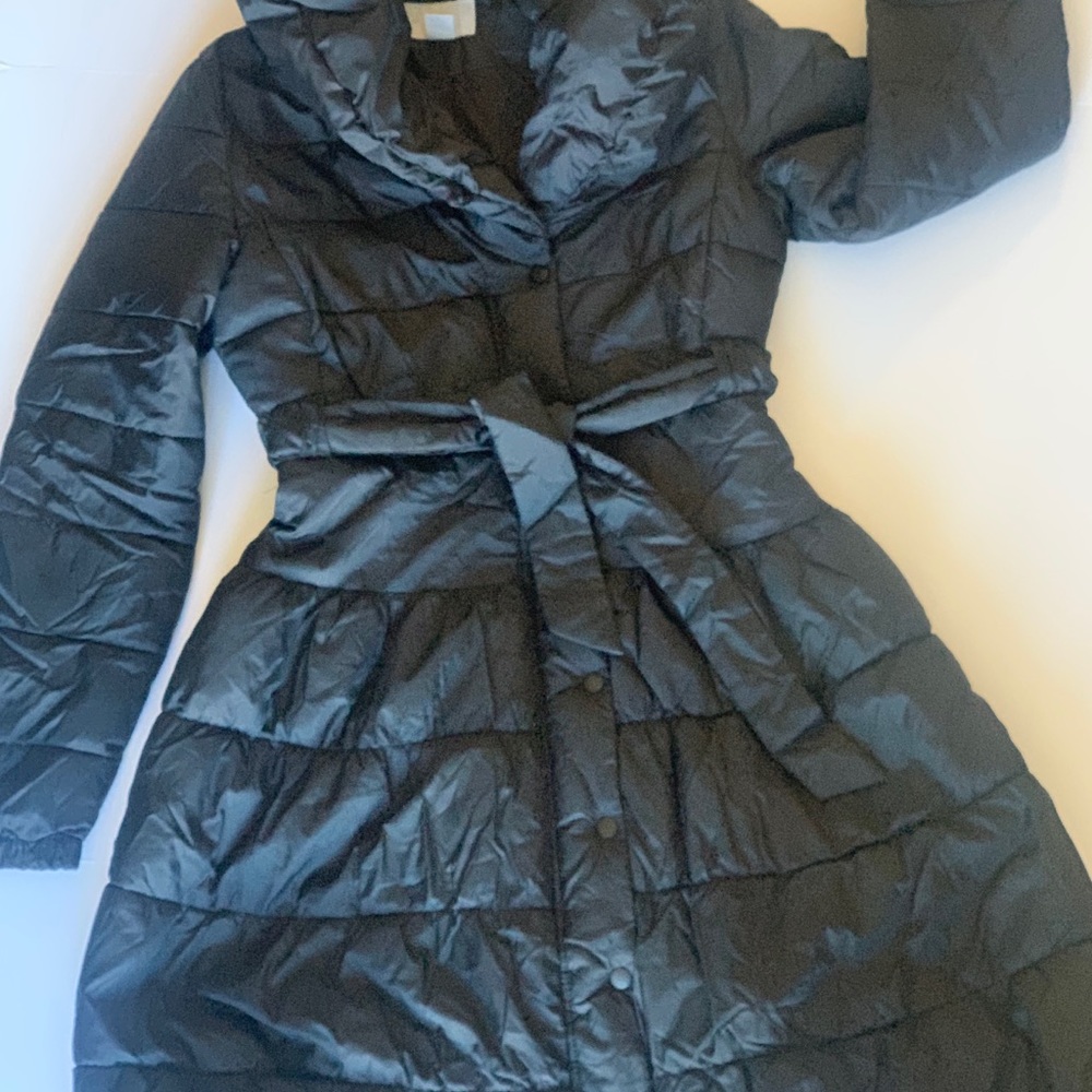 H&M belted ruffle quilted puffer trench coat sz6